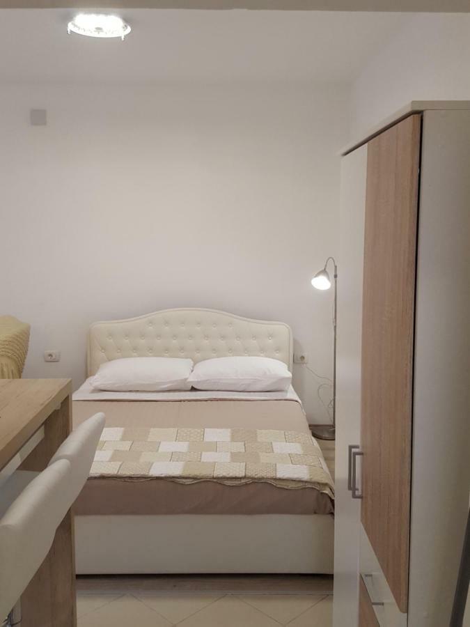 Studio Apartman D&D Banjole Kültér fotó